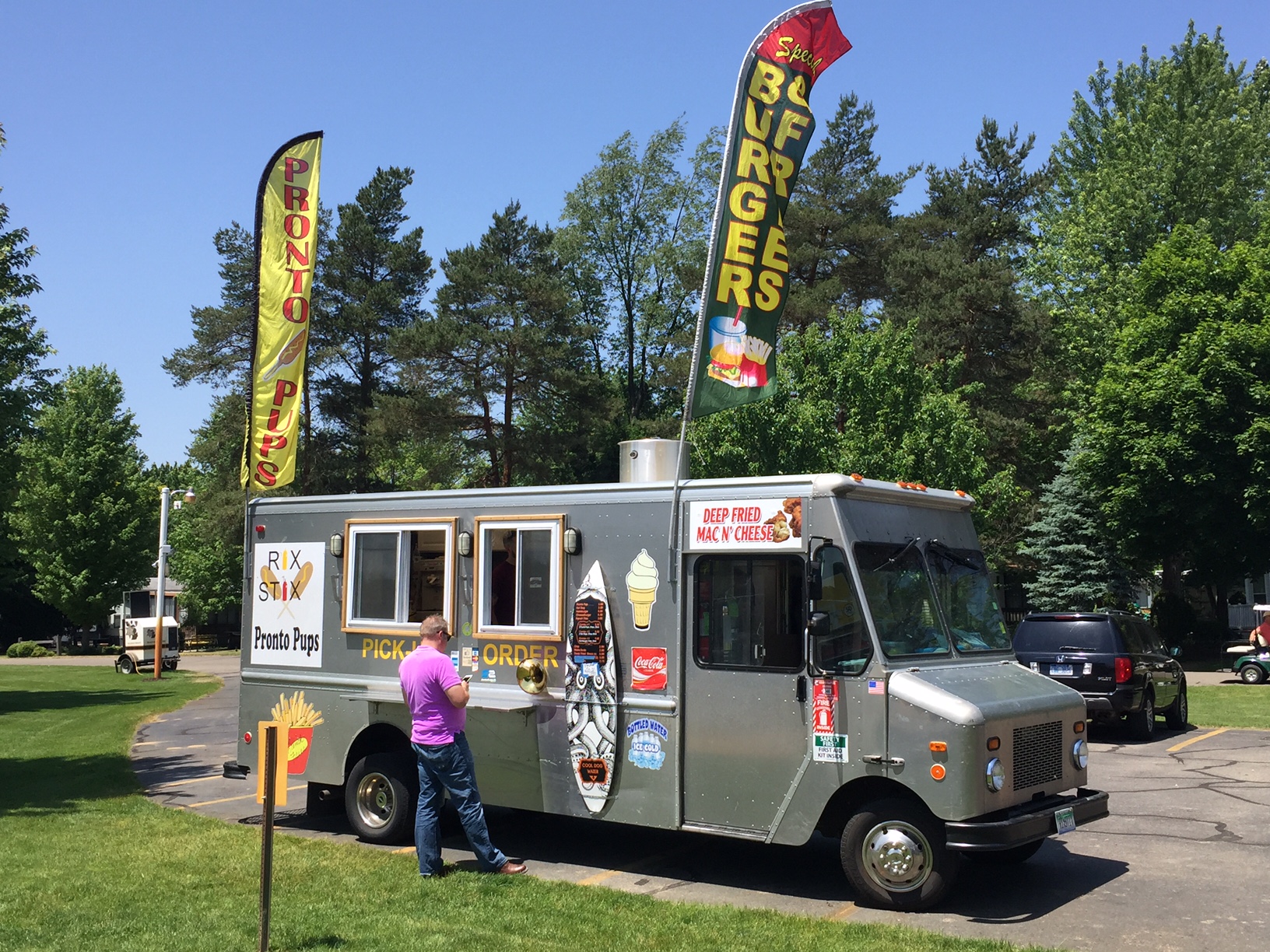 Food Trucks - Sandy Pines