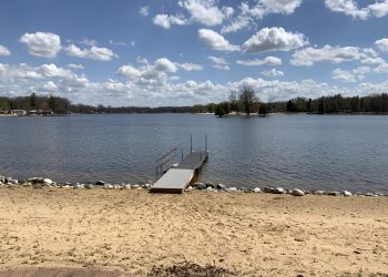 Site # 4011 - Premier Waterfront with Boat Stake